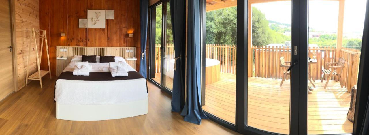 Cabanas Compostela - Cabana Pedroso Con Banera De Hidromasaje Santiago de Compostela Exterior photo